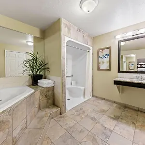 Wingate By Wyndham South Hotel Calgary