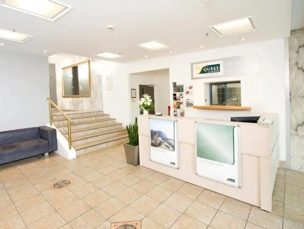 Quest On The Terrace Serviced Apartments Wellington Aparthotel